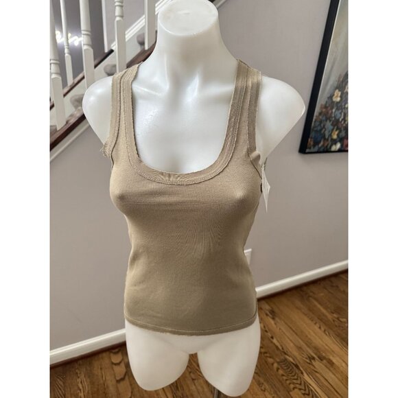 NWT CROWN JEWEL Size Medium Lot Bundle of 4 Tank Tops Tee Shirts Variety - Picture 2 of 9